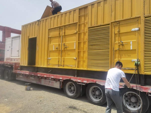 濂溪发电机出租100KW发电机需要什么规格的电缆线？